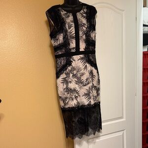 NWT BCBGMAXAZRIA Chic Black and Cream Floral Lace Midi Dress